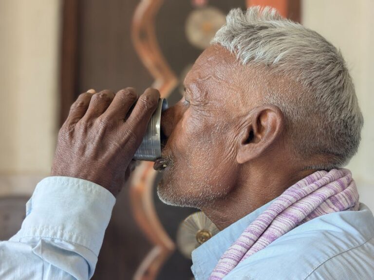 Jak pić więcej wody dla pięknej skóry